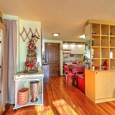 Claire - Relax Con Splendida Vista - Cour 0081