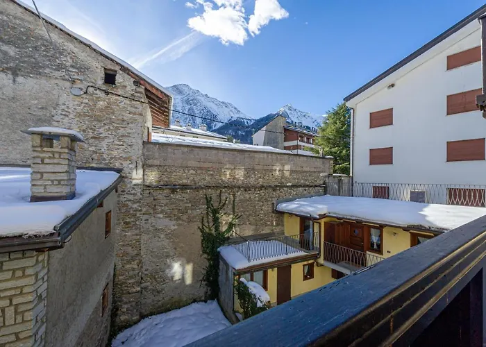 Claire - Relax Con Splendida Vista - Cour 0081 Courmayeur